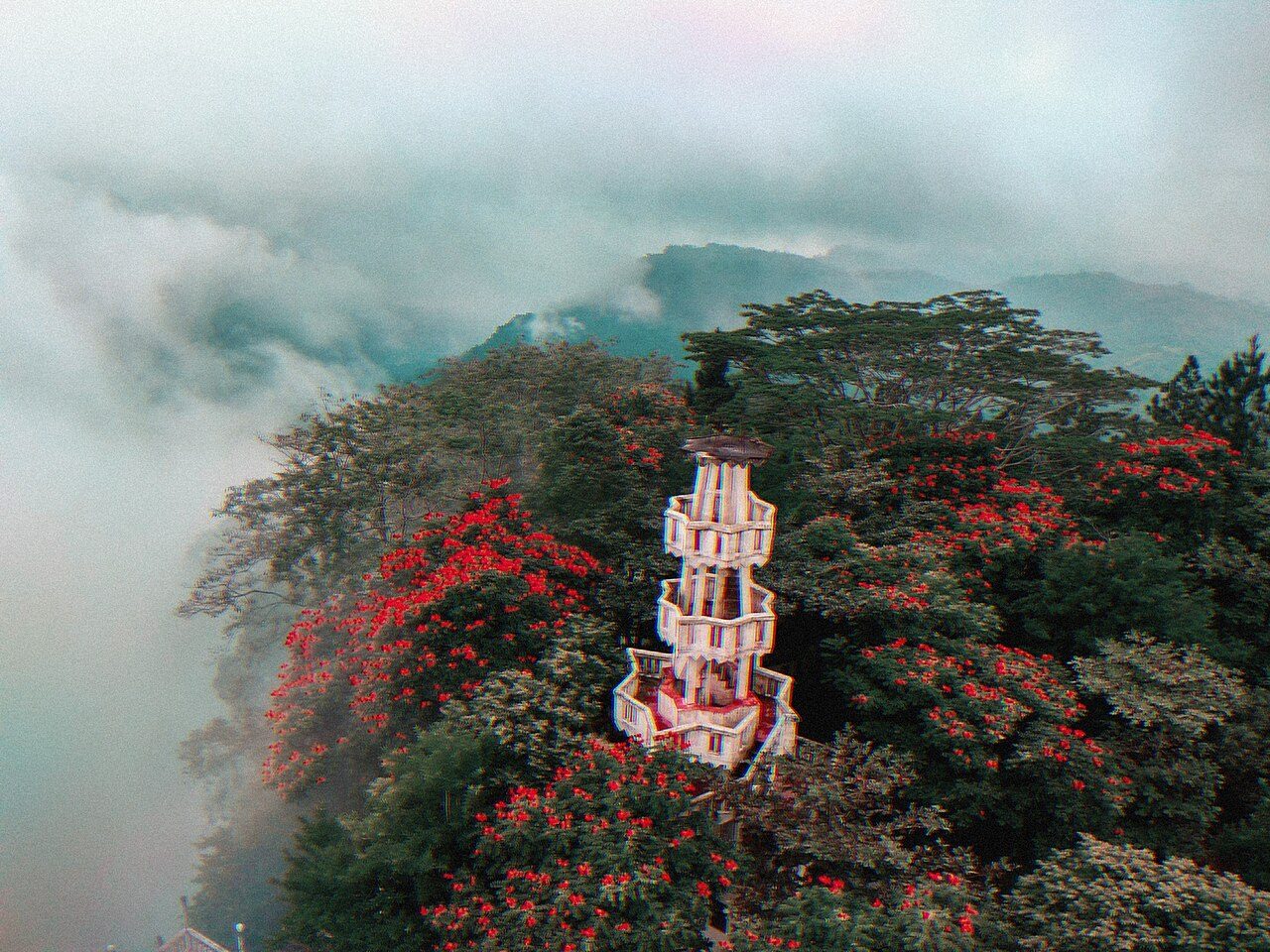 Ambuluwawa Tower