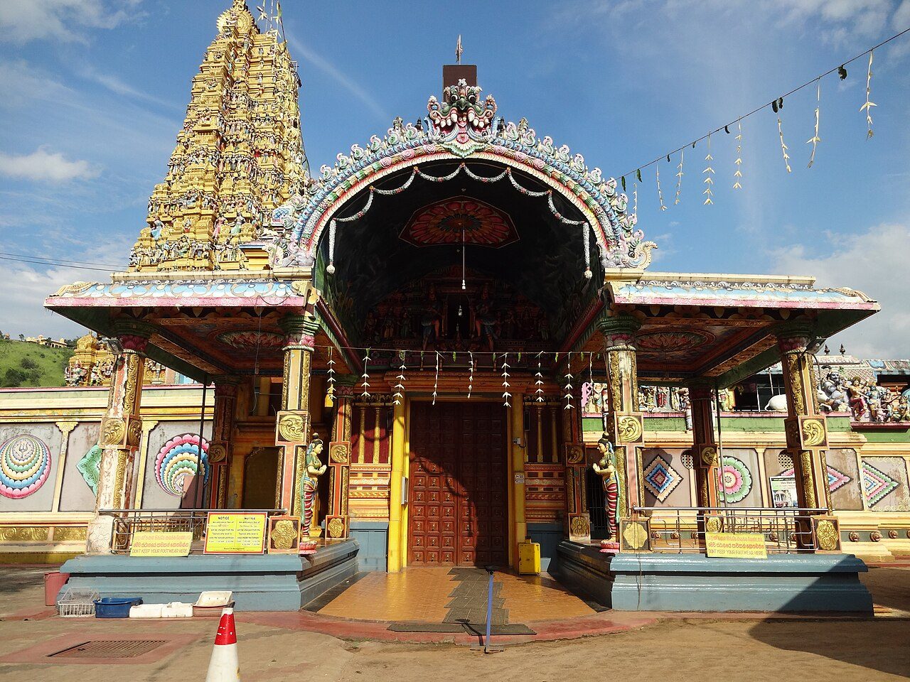Sri Muthumariamman Temple Matale