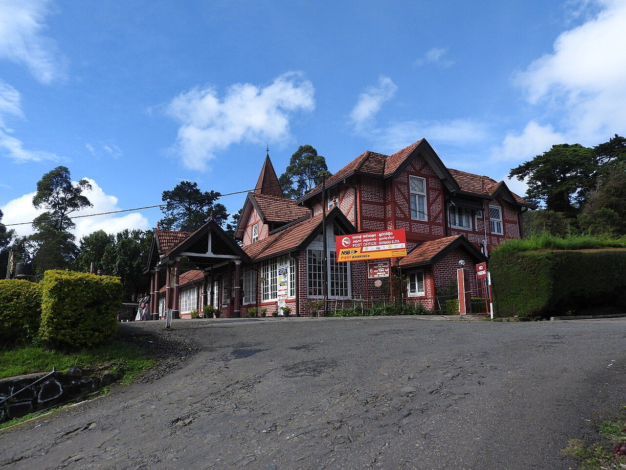 Nuwara Eliya Post Office