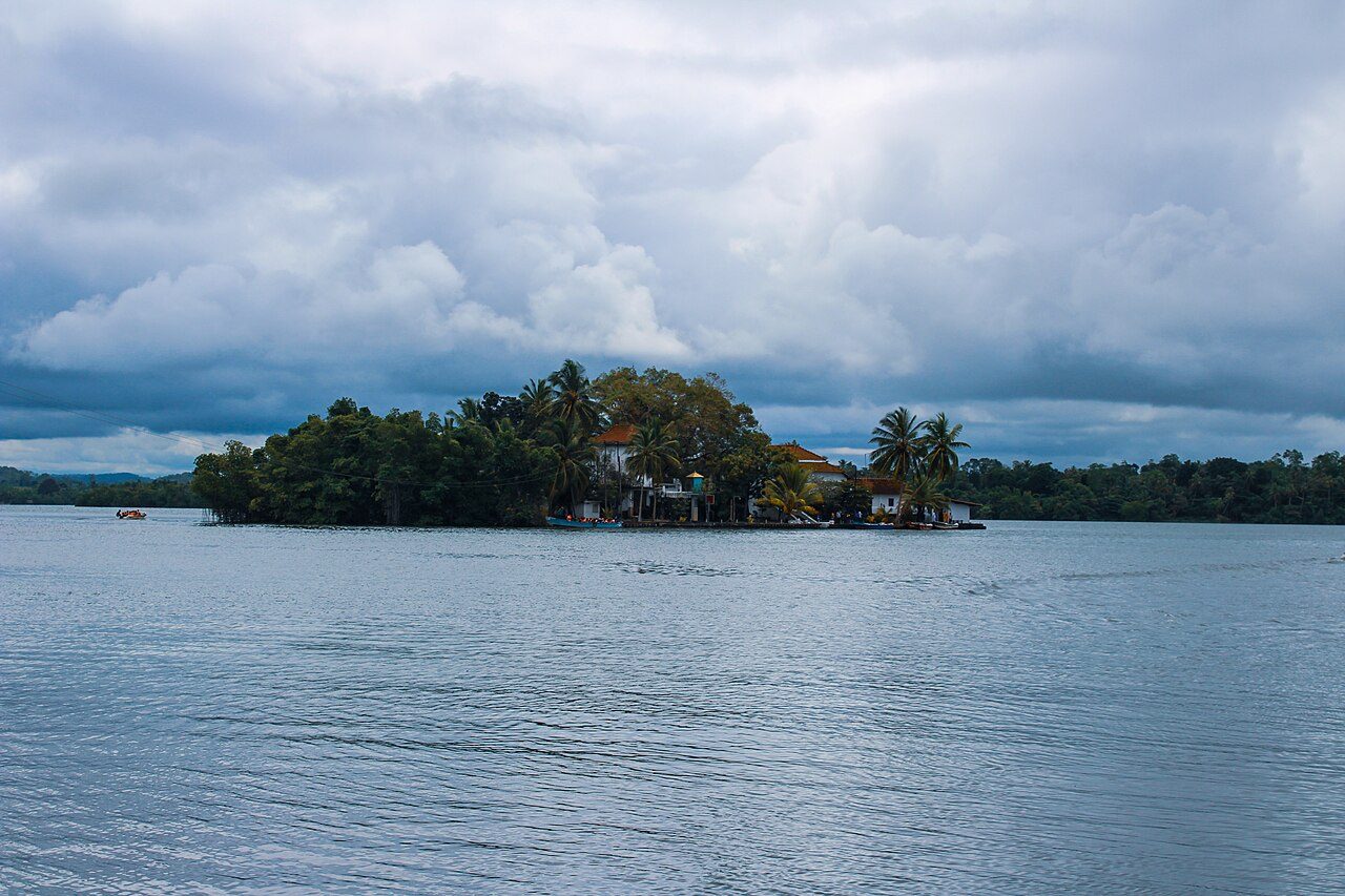Madu River