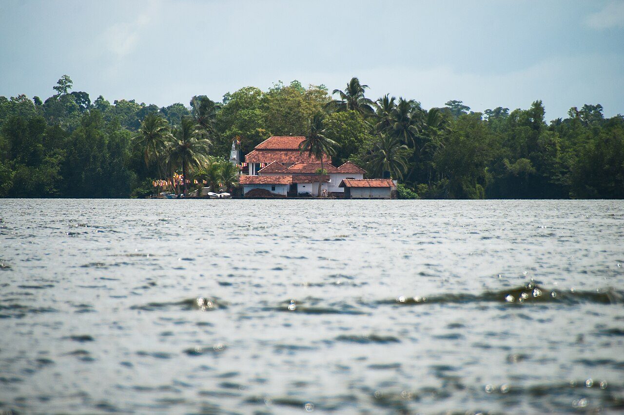 Madu River