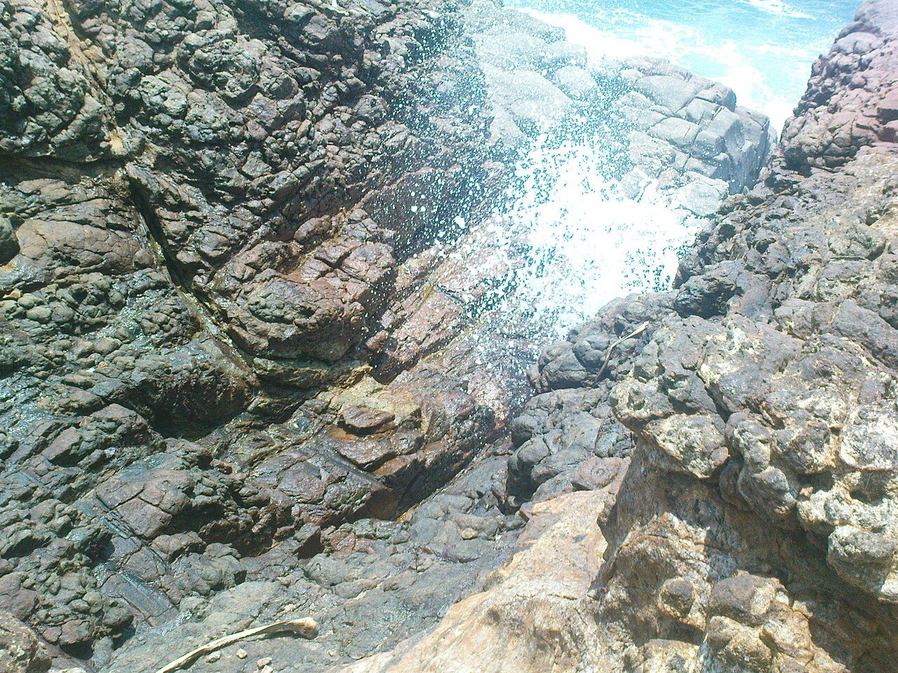 Hummanaya Blowhole