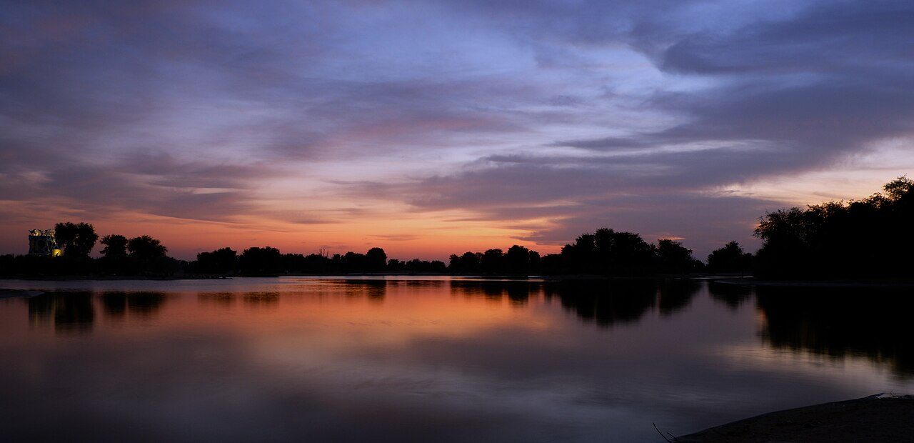 Al Qudra Lakes