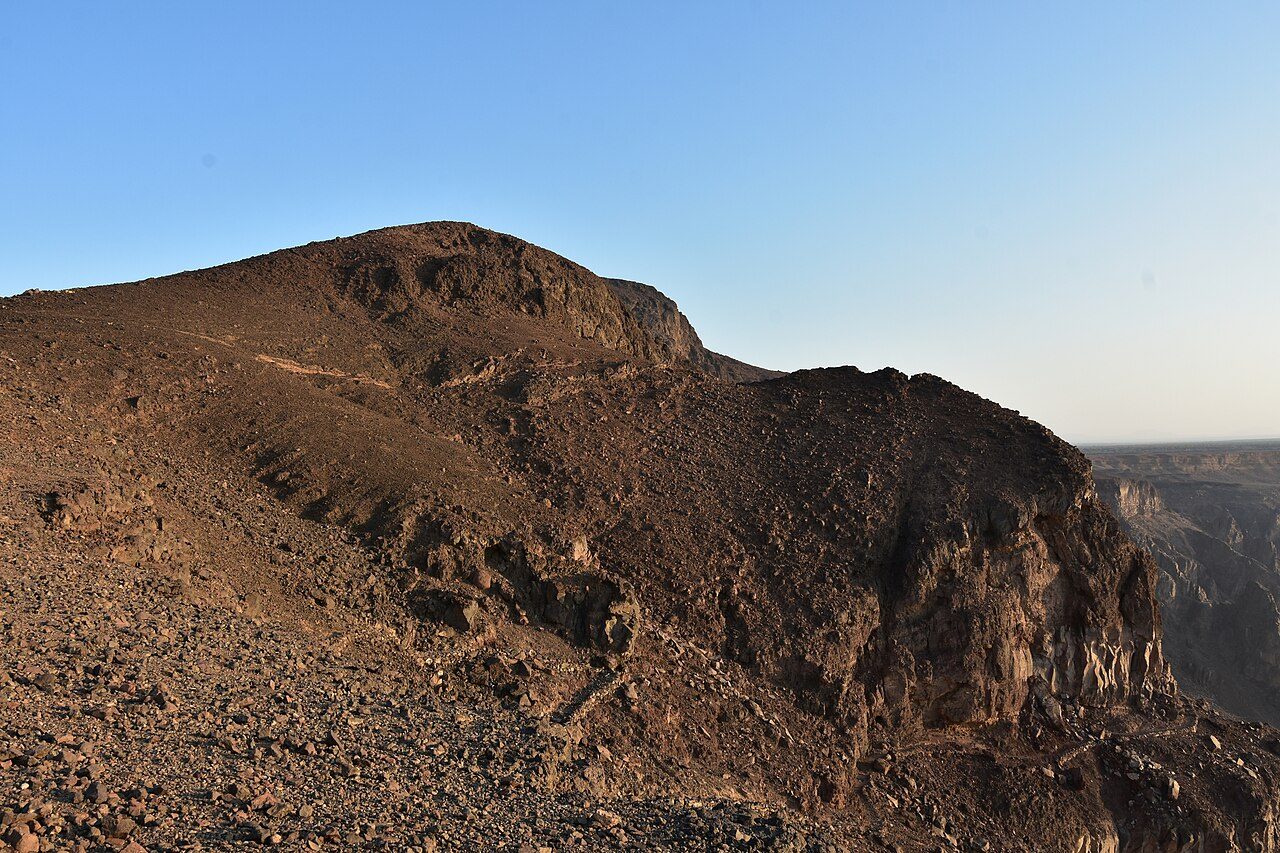 Al Wahbah Crater