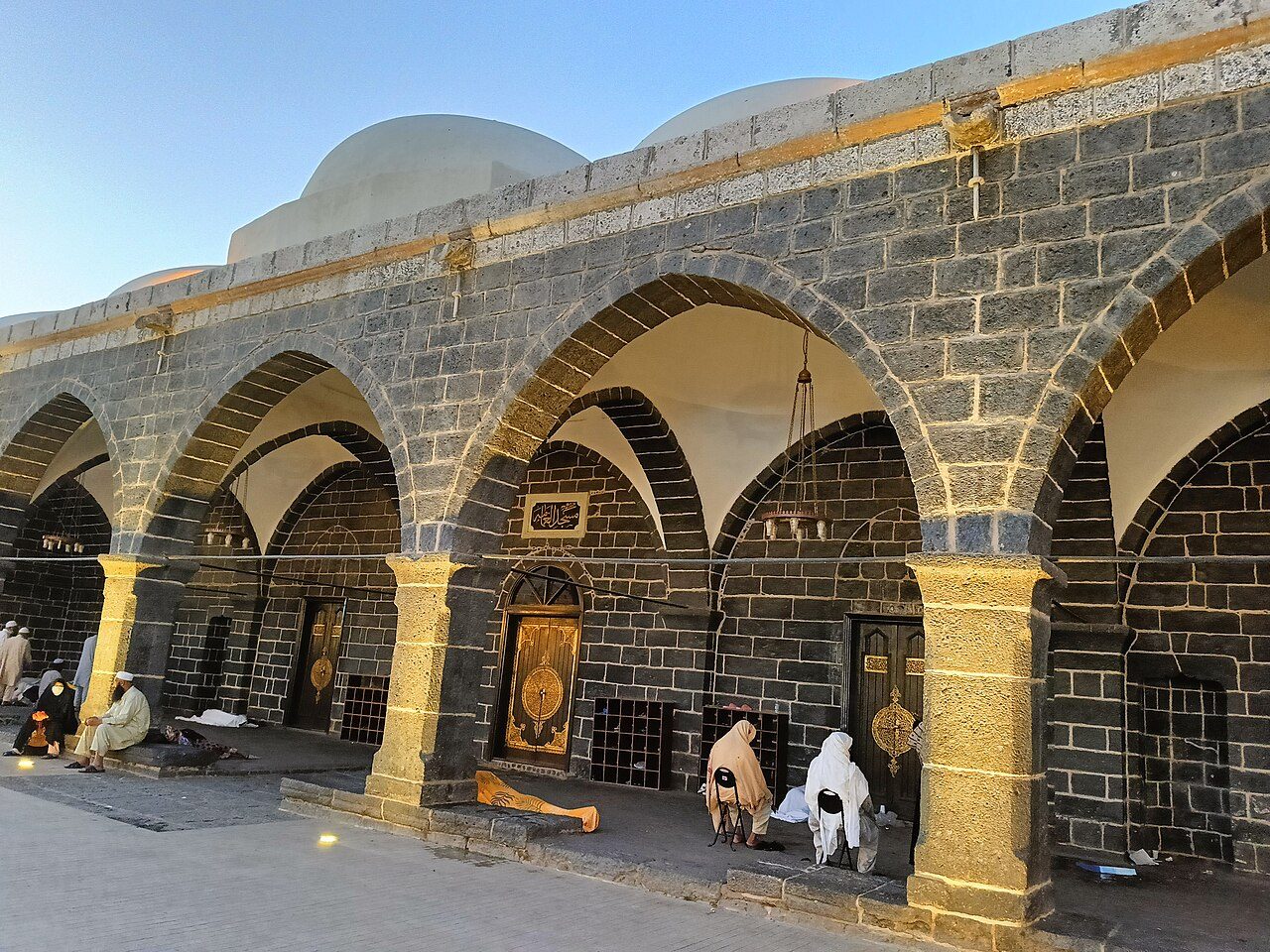 Masjid al-Ghamama