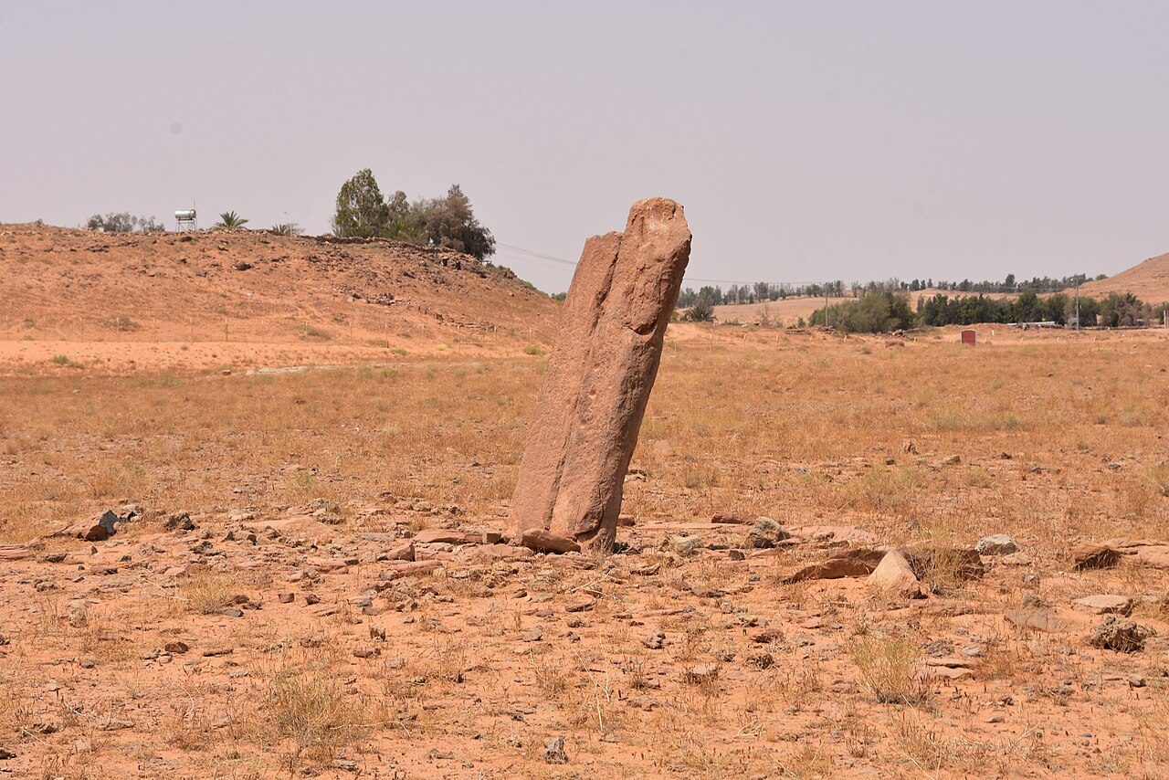 Rajajil Columns