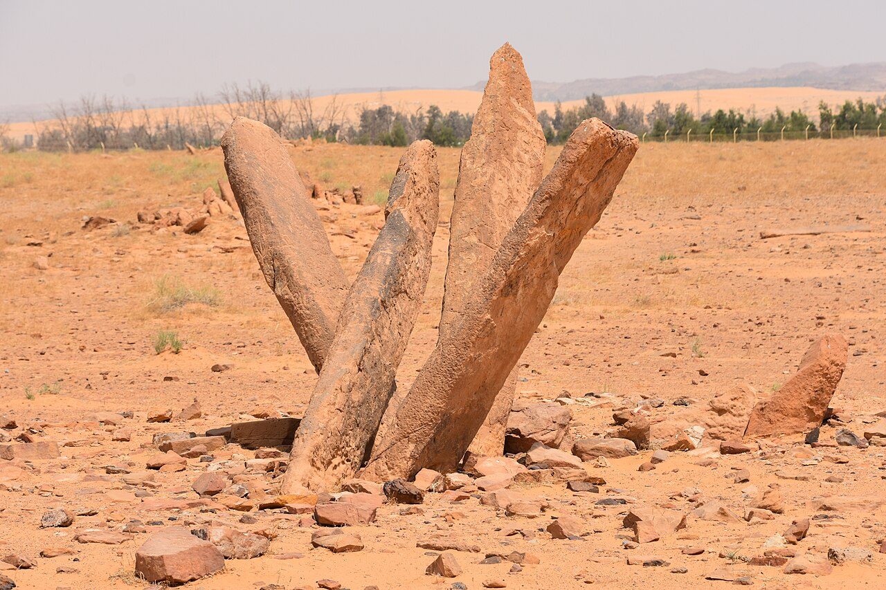 Rajajil Columns