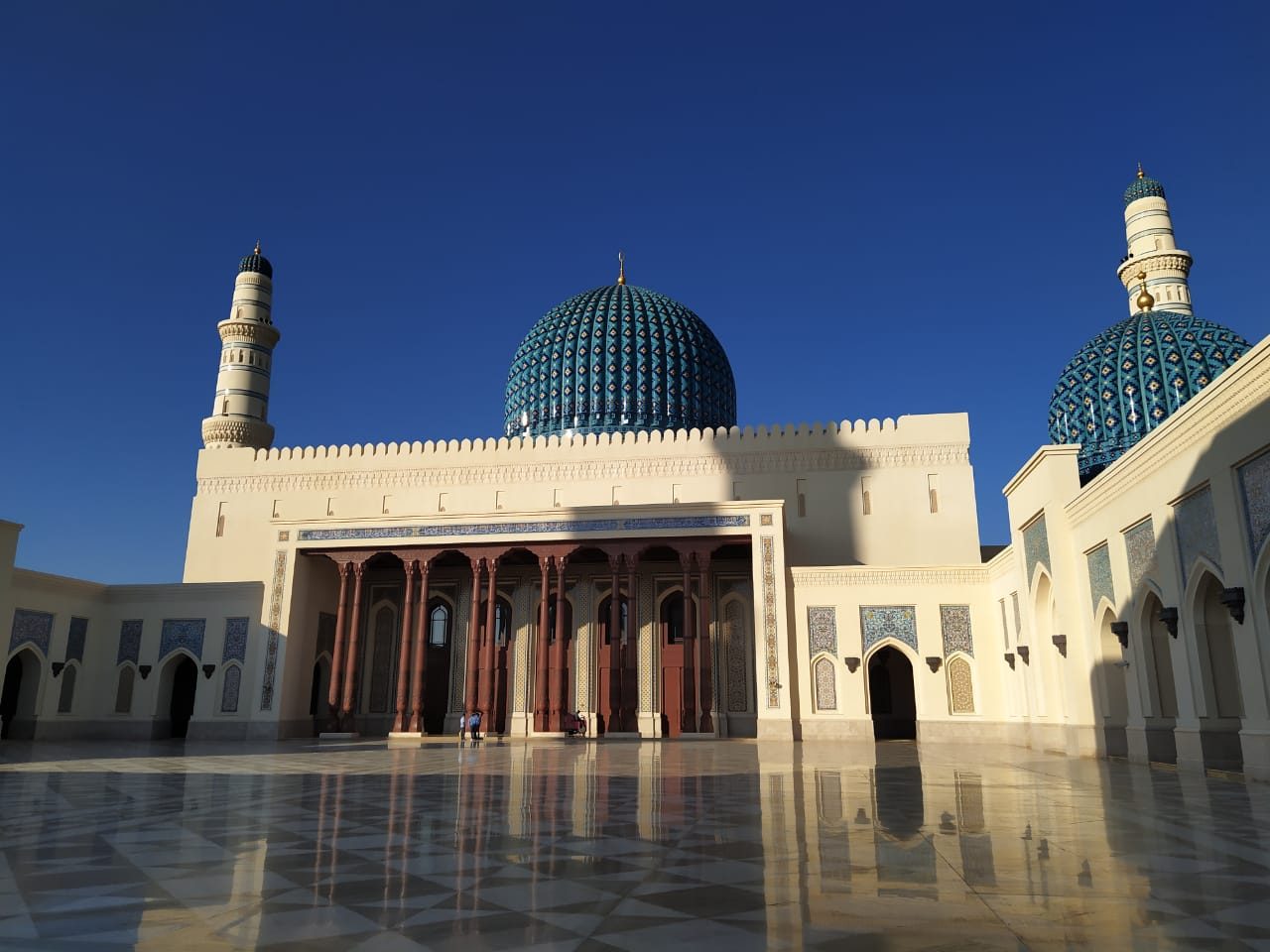 Muscat in 3 Days: the Grand Mosque, Mutrah and the Bays