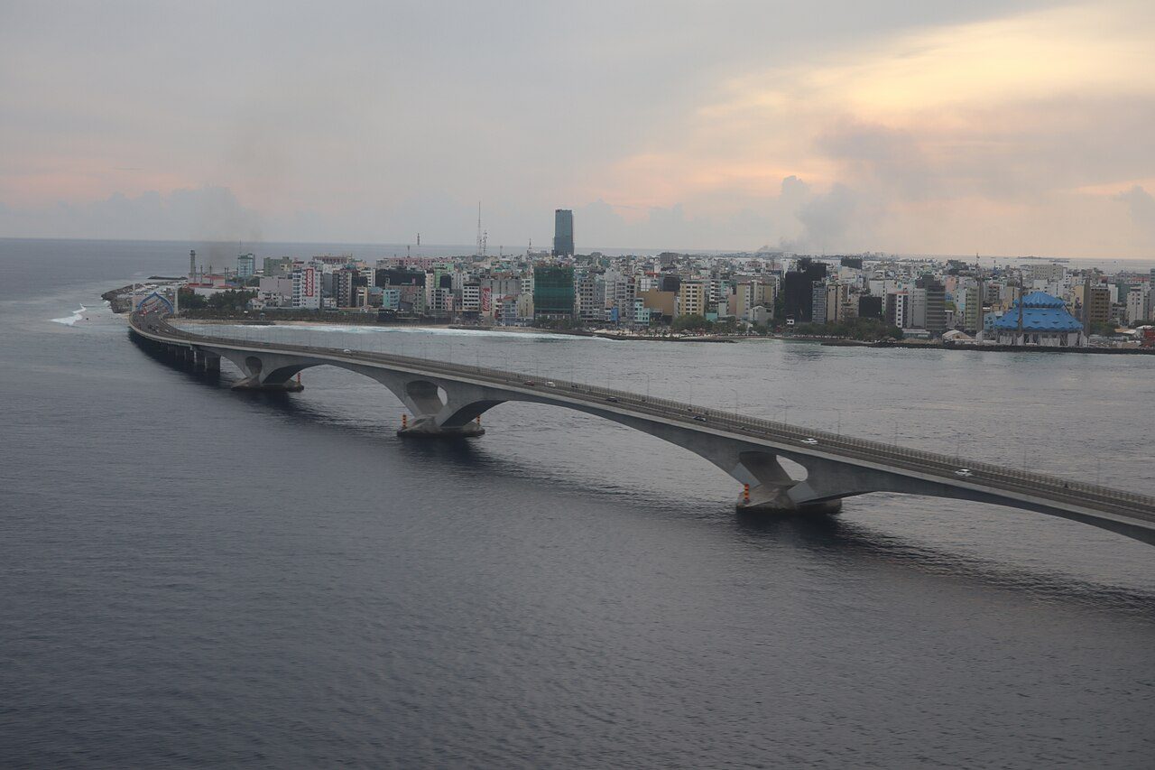 Sinamalé Bridge