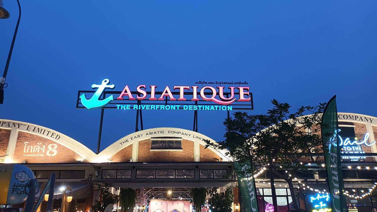 Asiatique The Riverfront