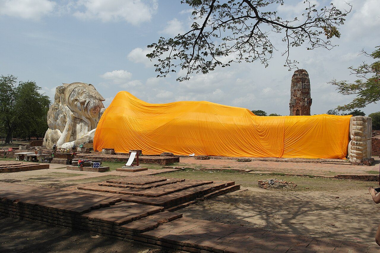 Wat Lokayasutharam