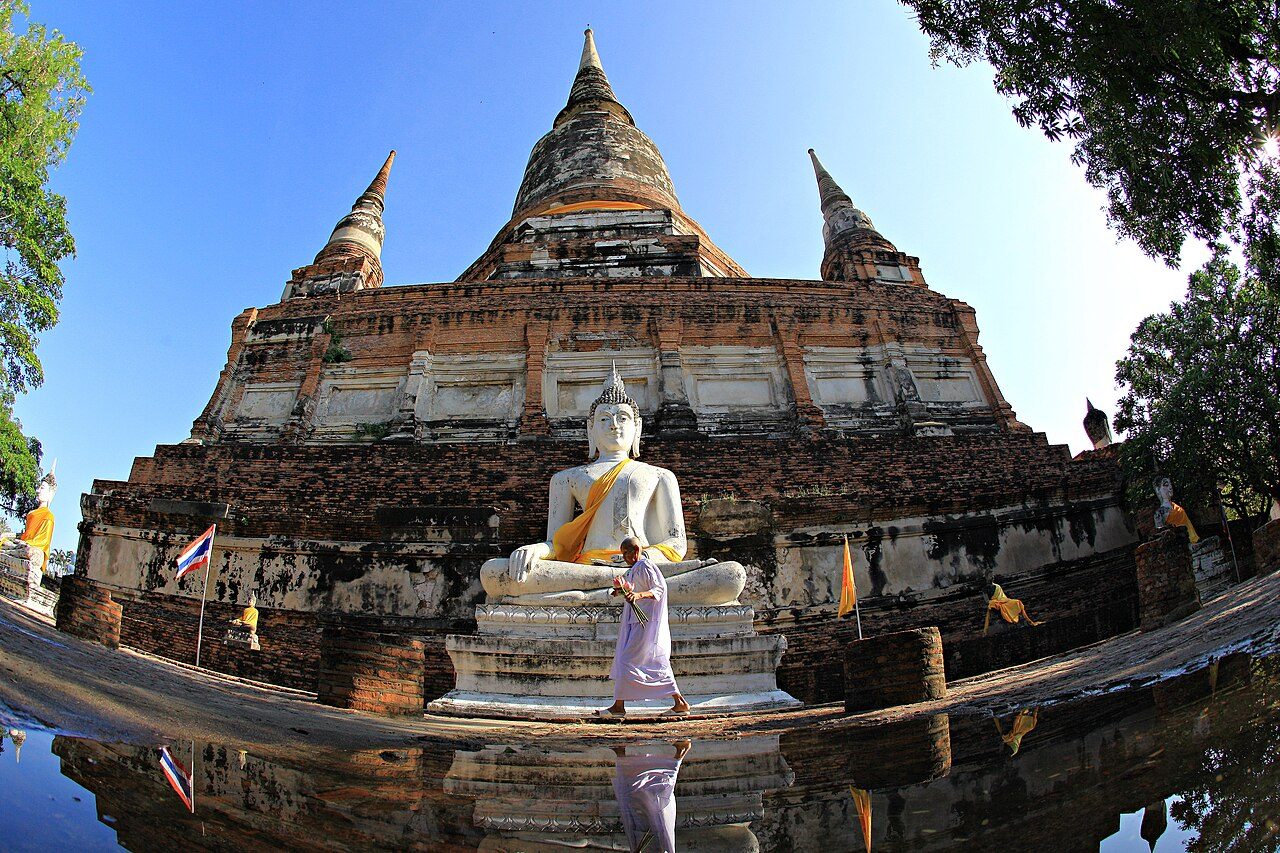 Wat Yai Chai Mongkhon
