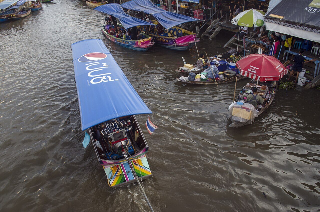 Amphawa Floating Market