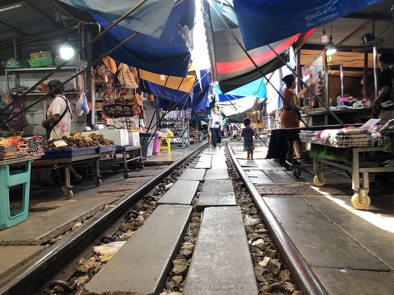 Maeklong Railway Market