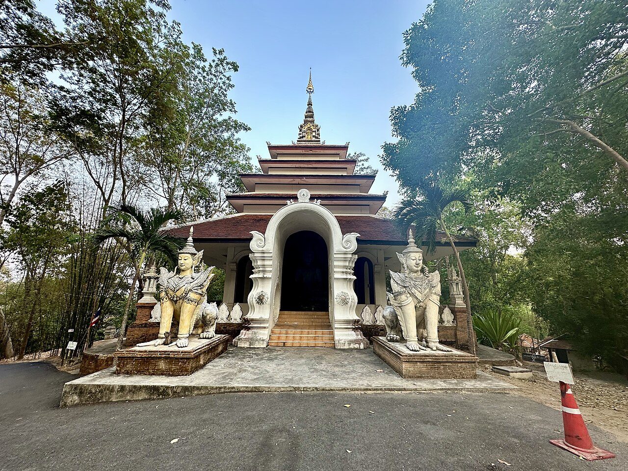 Wat Pha Lat