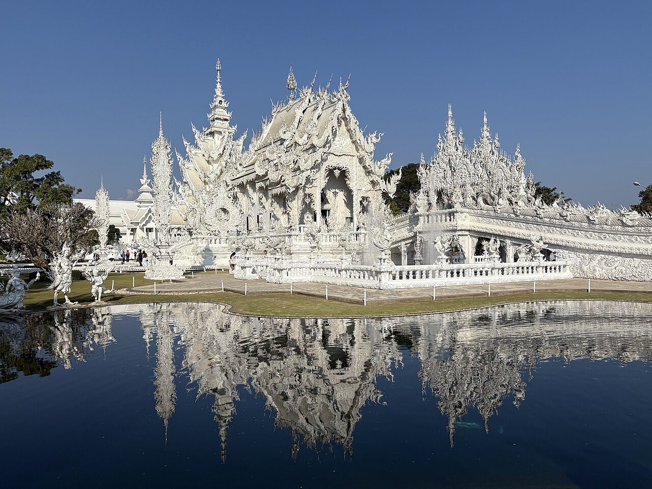 Wat Rong Khun