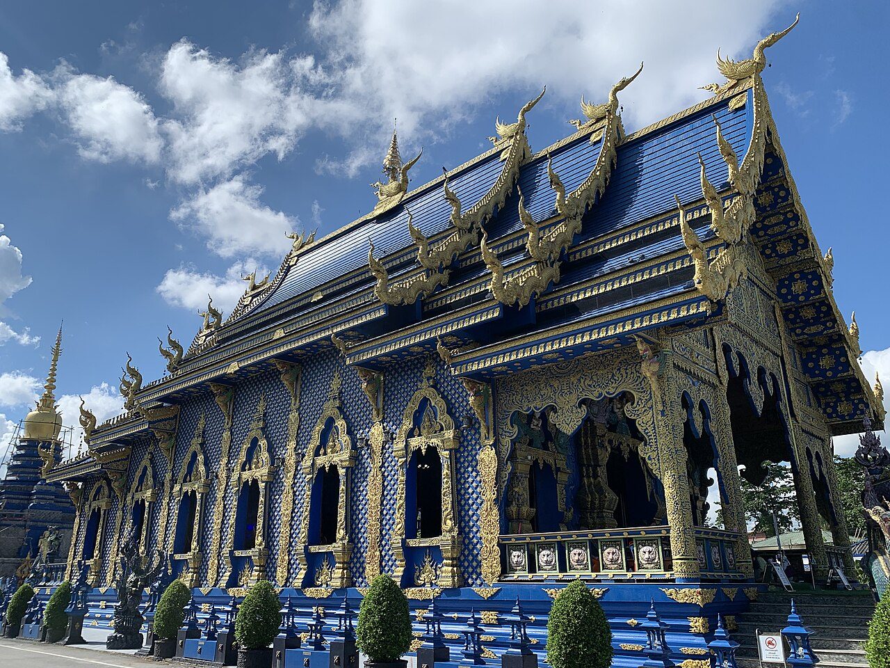 Wat Rong Suea Ten