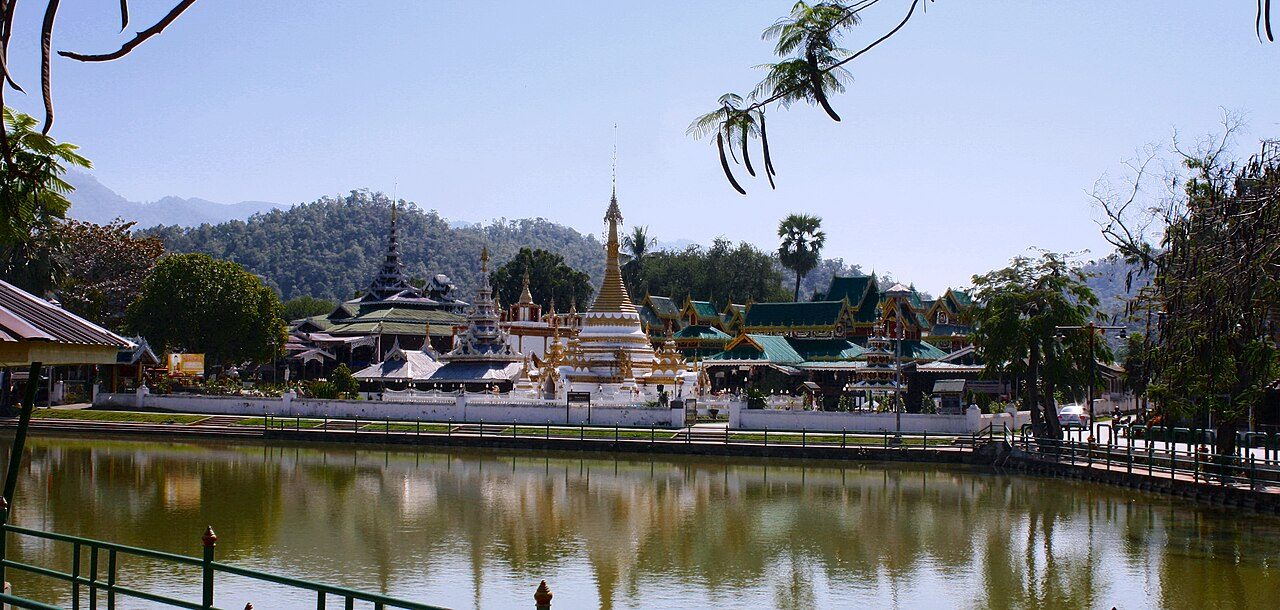 Wat Chong Kham
