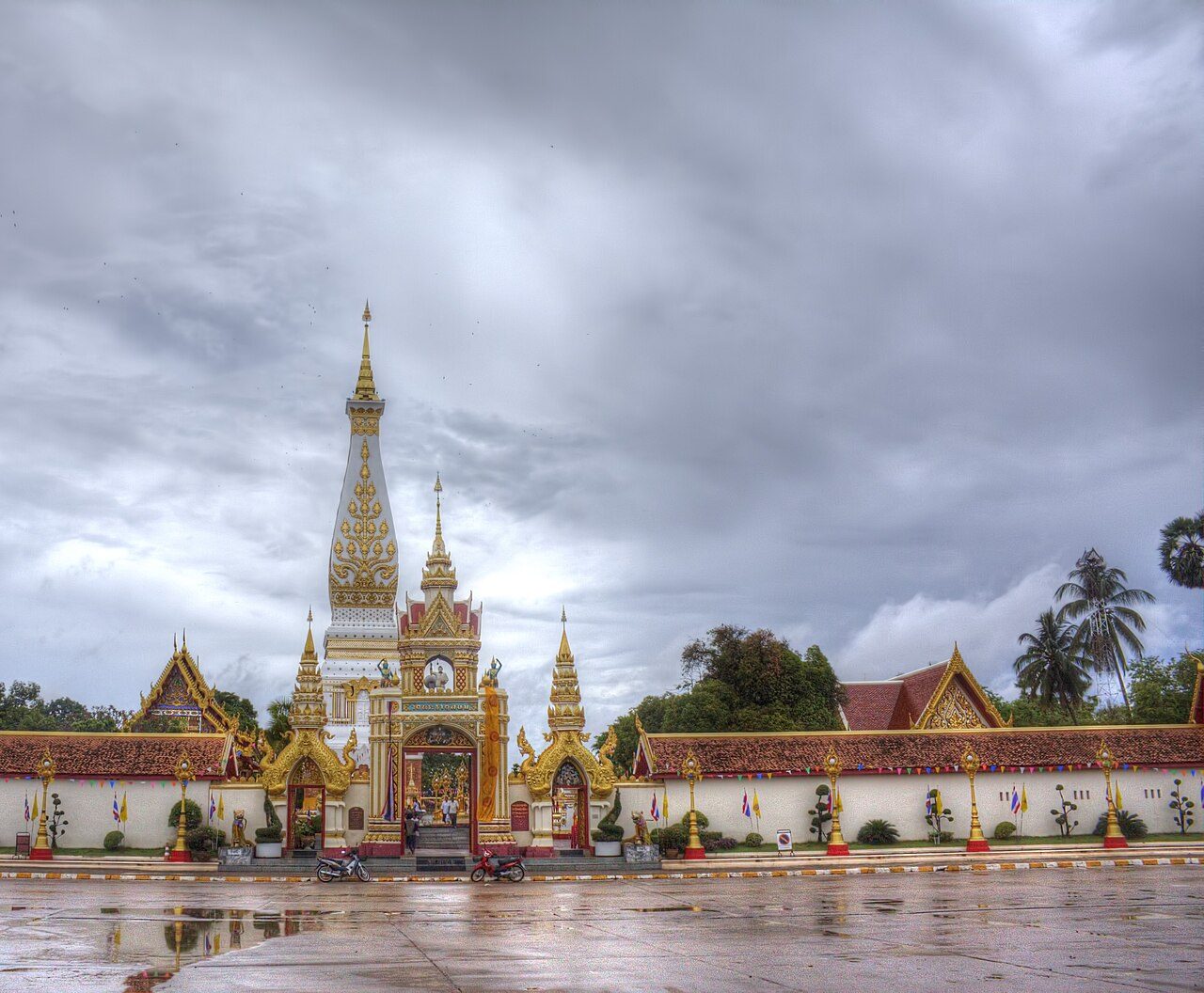 Wat Phra That Phanom