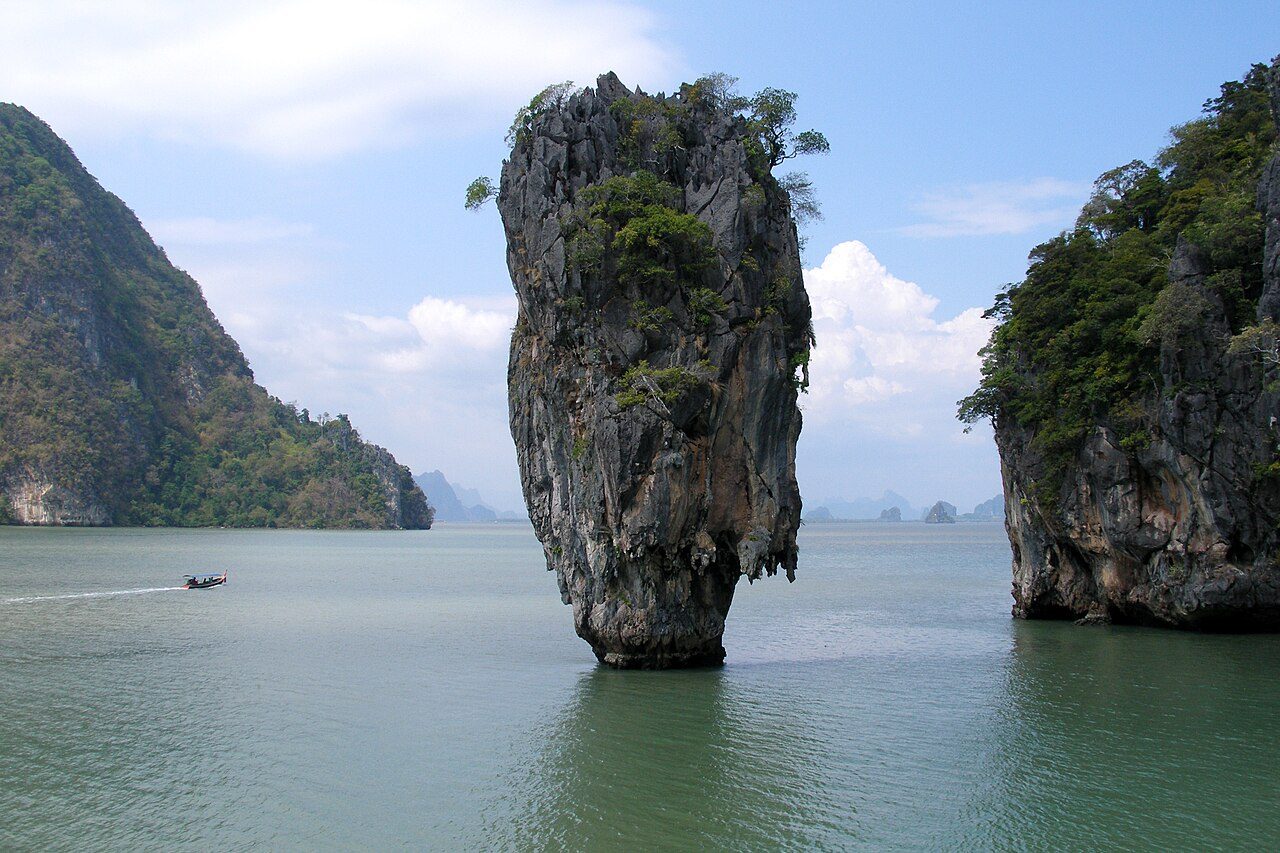 James Bond Island