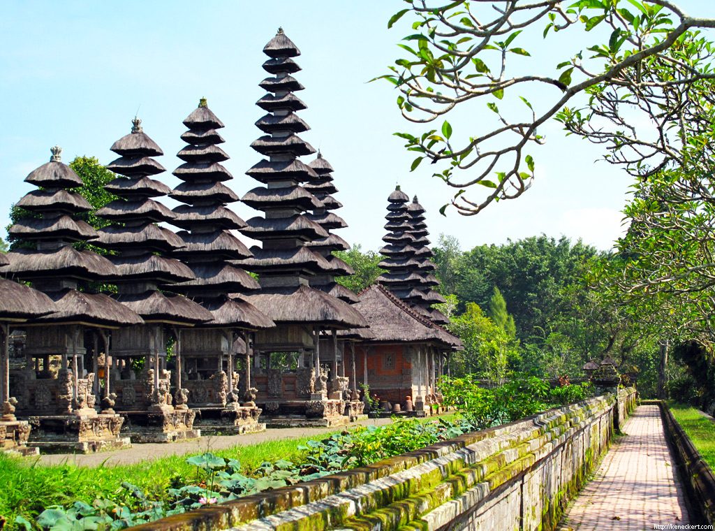 Taman Ayun Temple