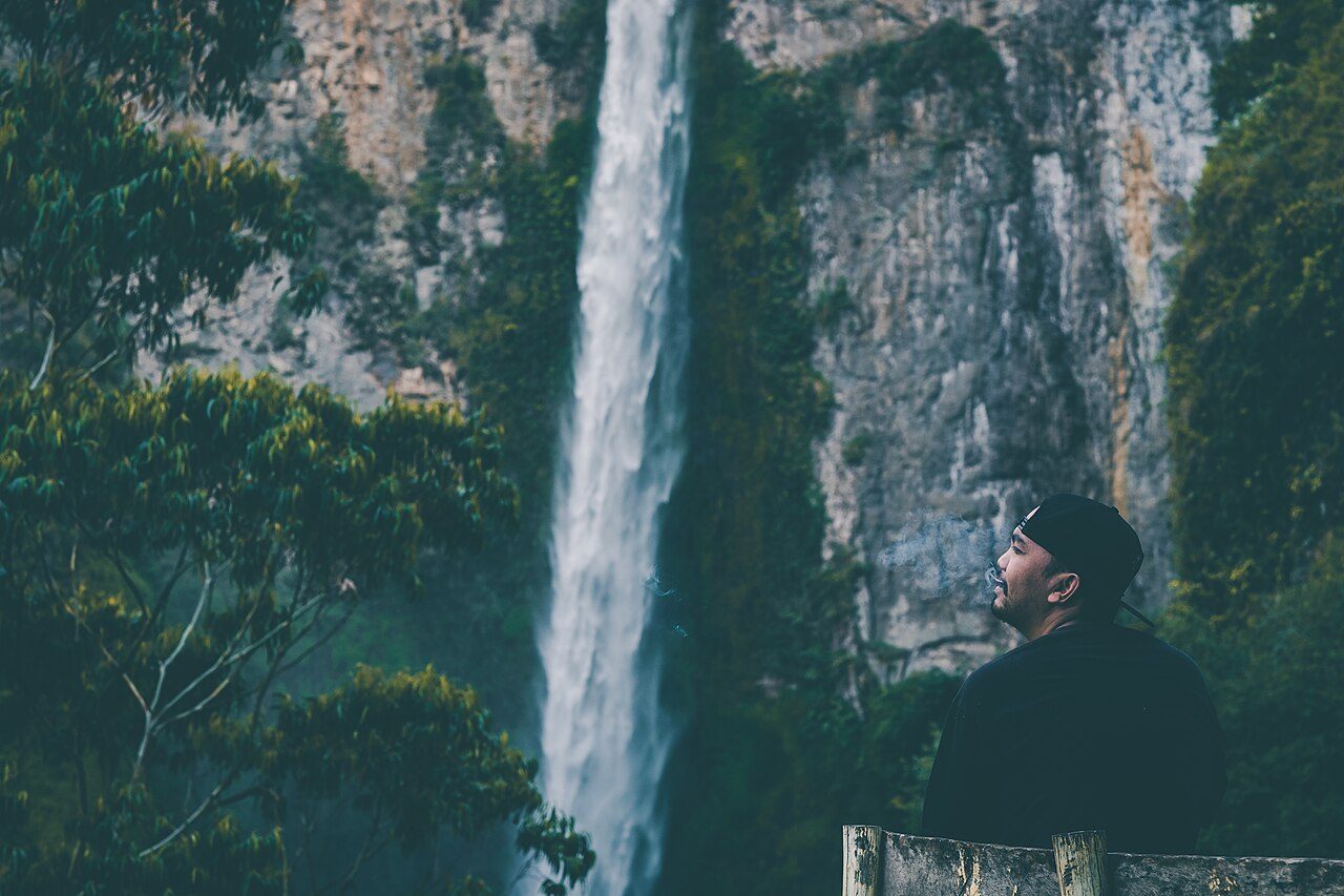 Sipiso-piso Waterfall