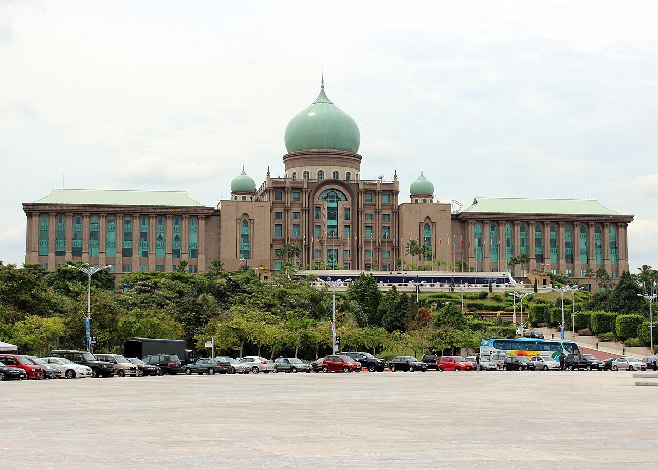 Perdana Putra
