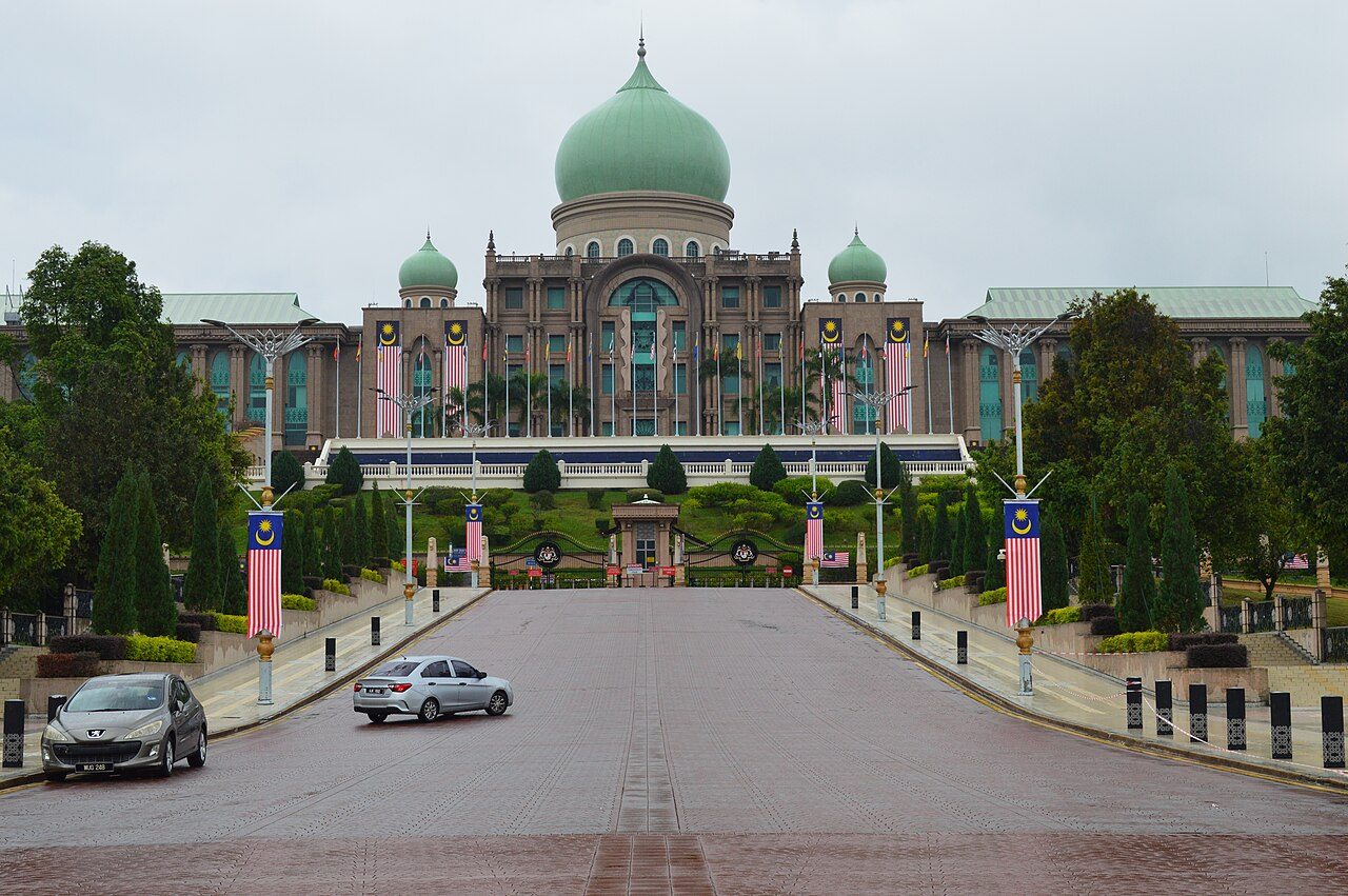 Perdana Putra