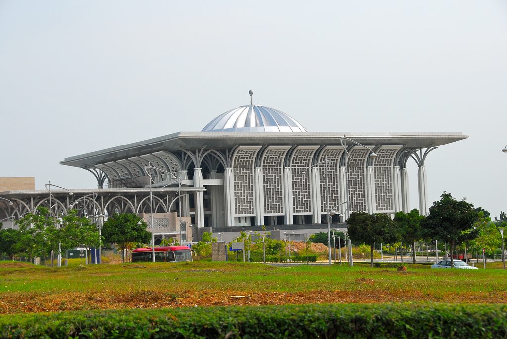 Tuanku Mizan Zainal Abidin Mosque