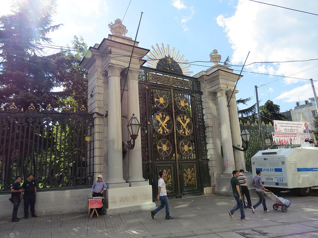 İstiklal Avenue