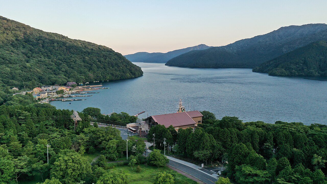 Lake Ashi