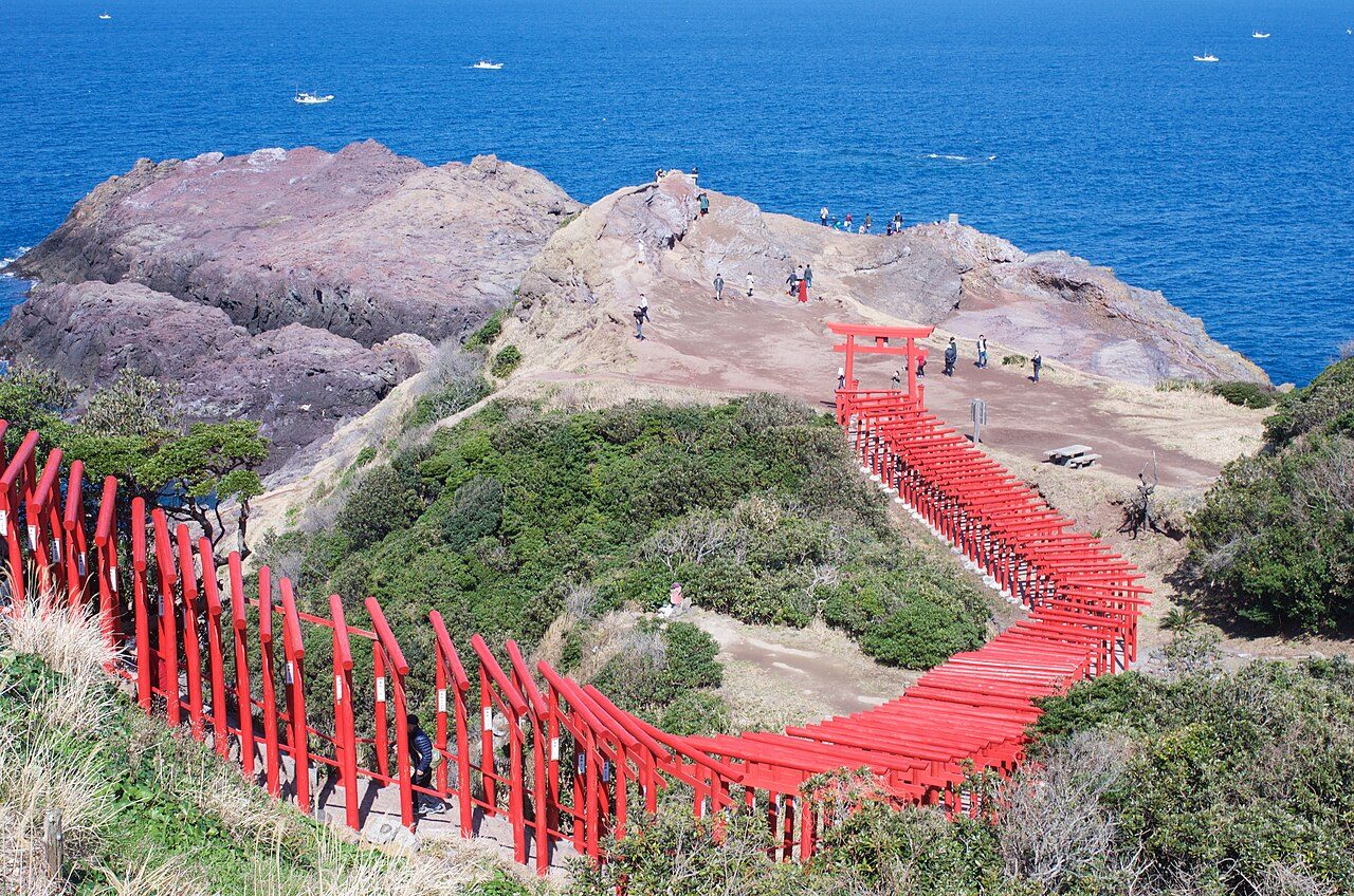 Motonosumi Shrine