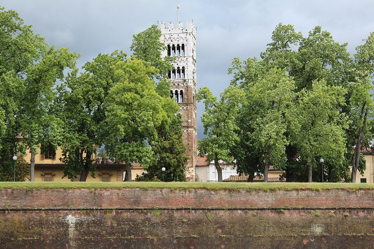 Lucca City Walls