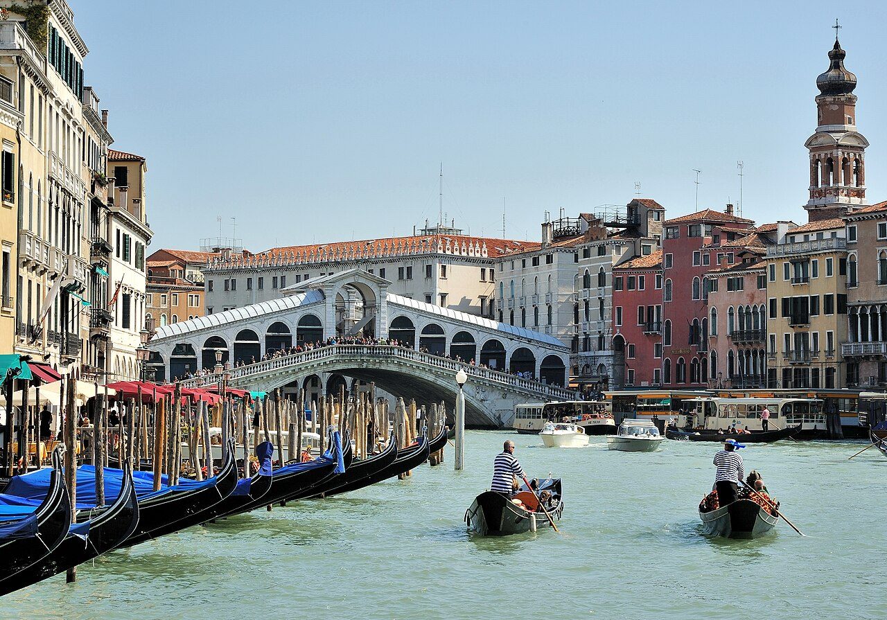 Rialto Bridge