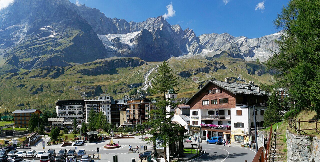 Matterhorn from Breuil-Cervinia