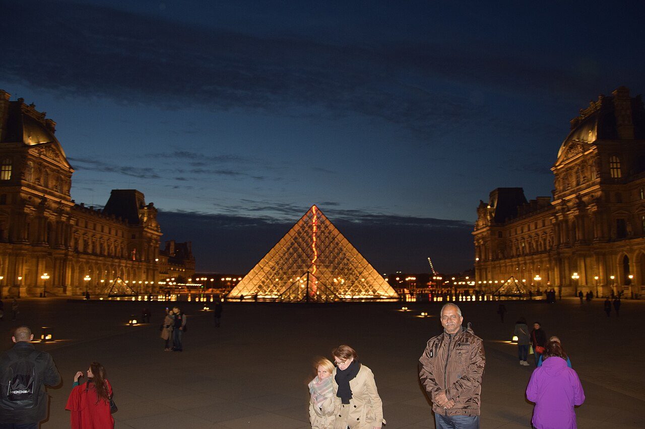 Louvre Museum