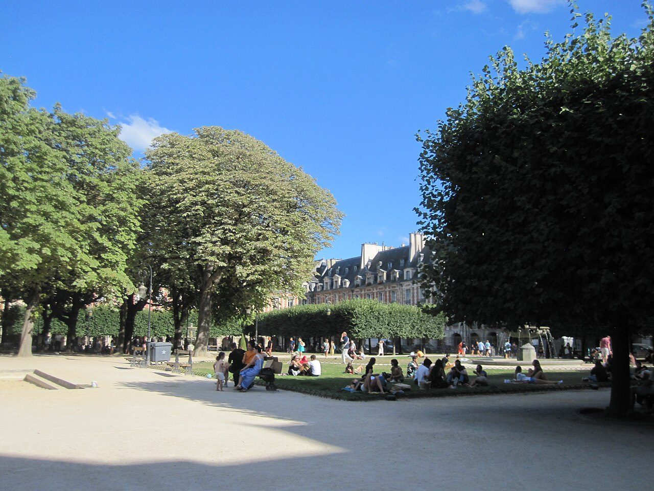 Place des Vosges