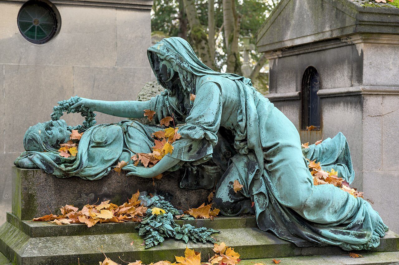 Père Lachaise Cemetery
