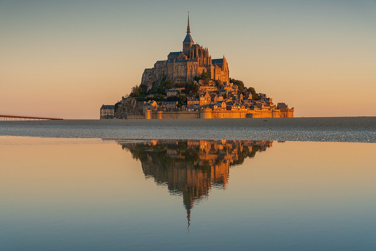 Normandy and Brittany: Giverny, Étretat, the D-Day Beaches, Mont-Saint-Michel and Saint-Malo
