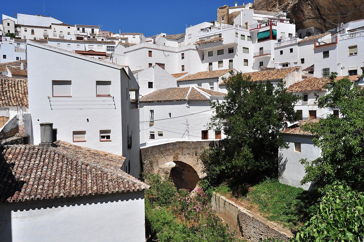 Setenil de las Bodegas