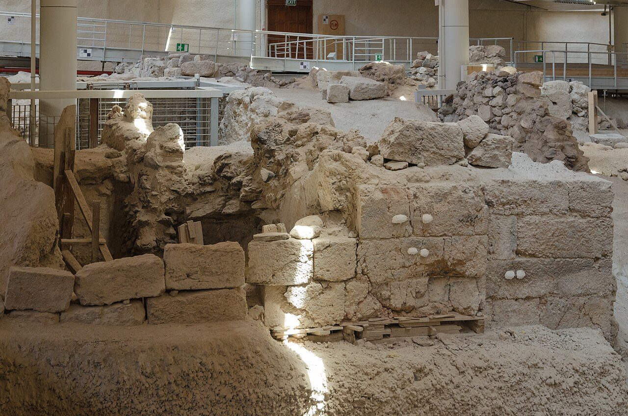 Akrotiri