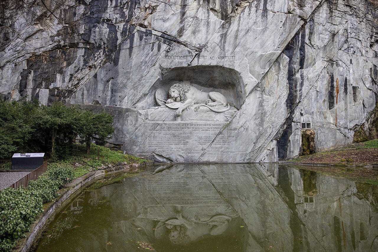 Lion Monument