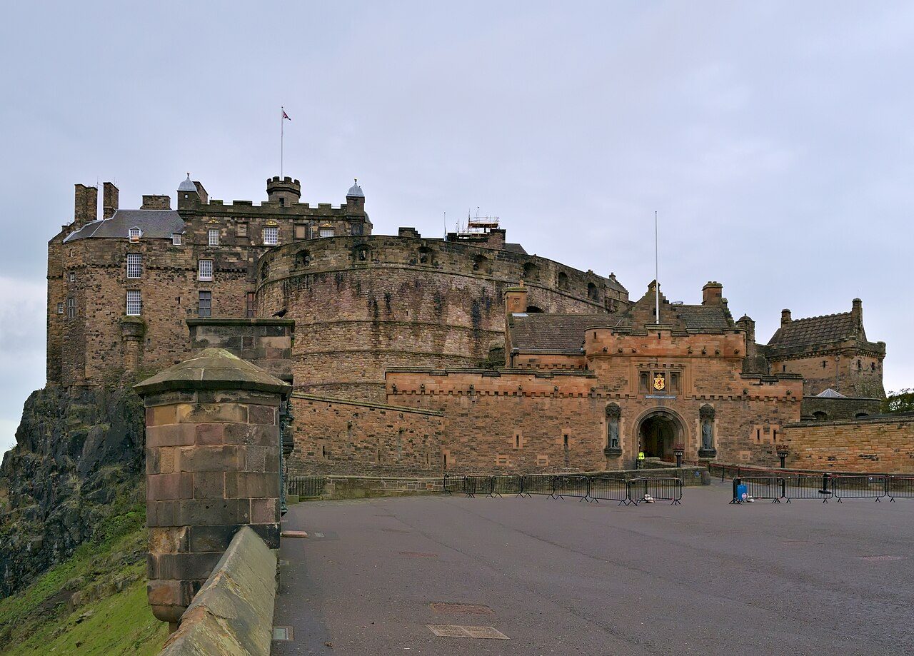 Britain in 12 Days: London, Stonehenge, Bath, the Cotswolds, York, the Lakes and the Scottish Highlands