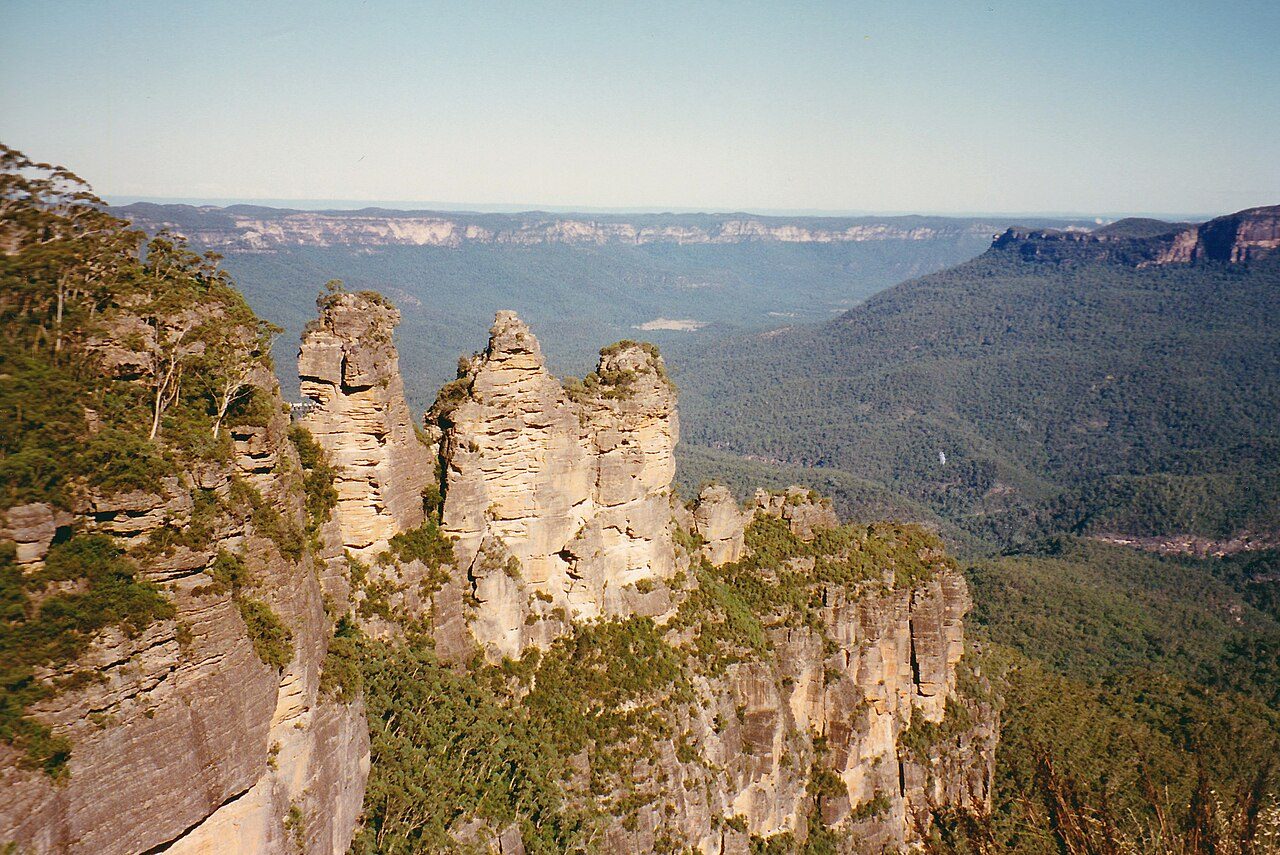 Three Sisters