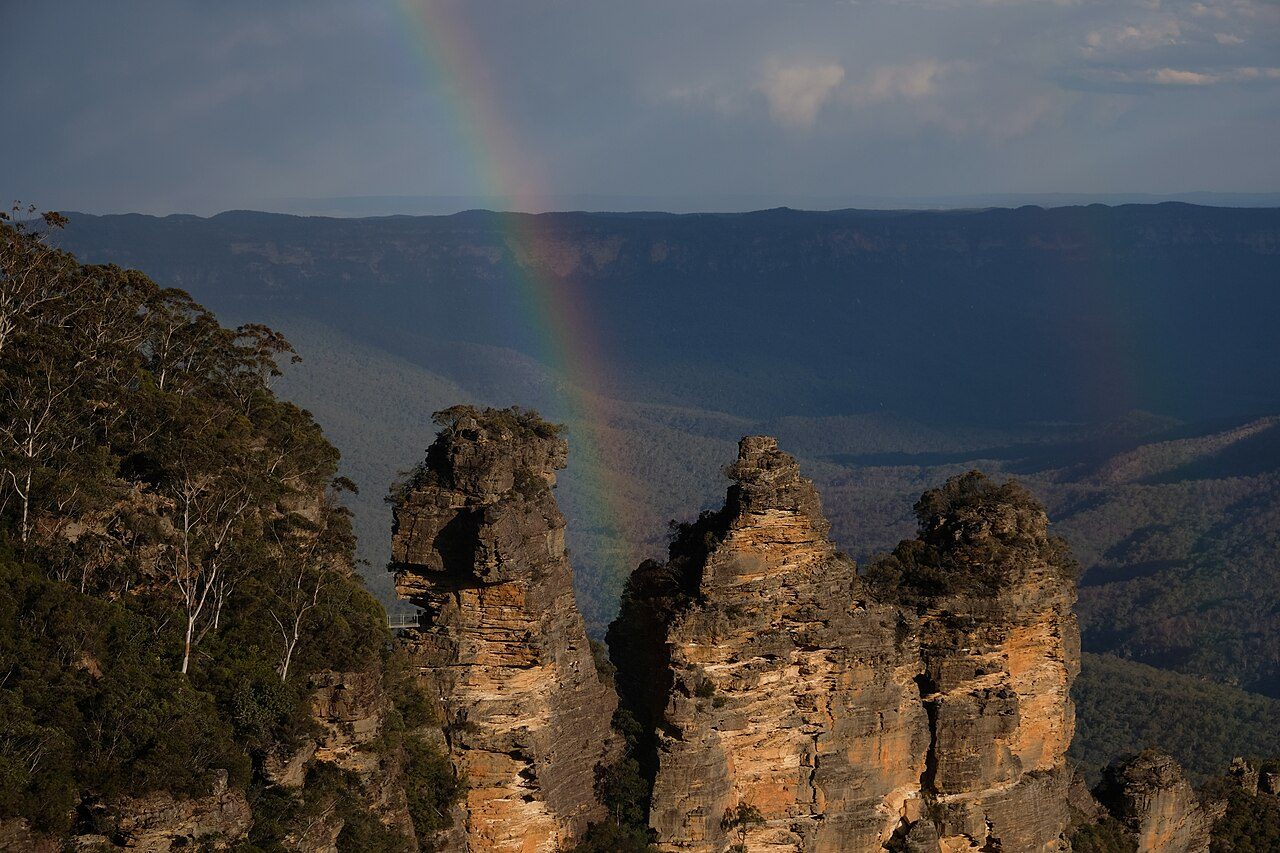 Three Sisters