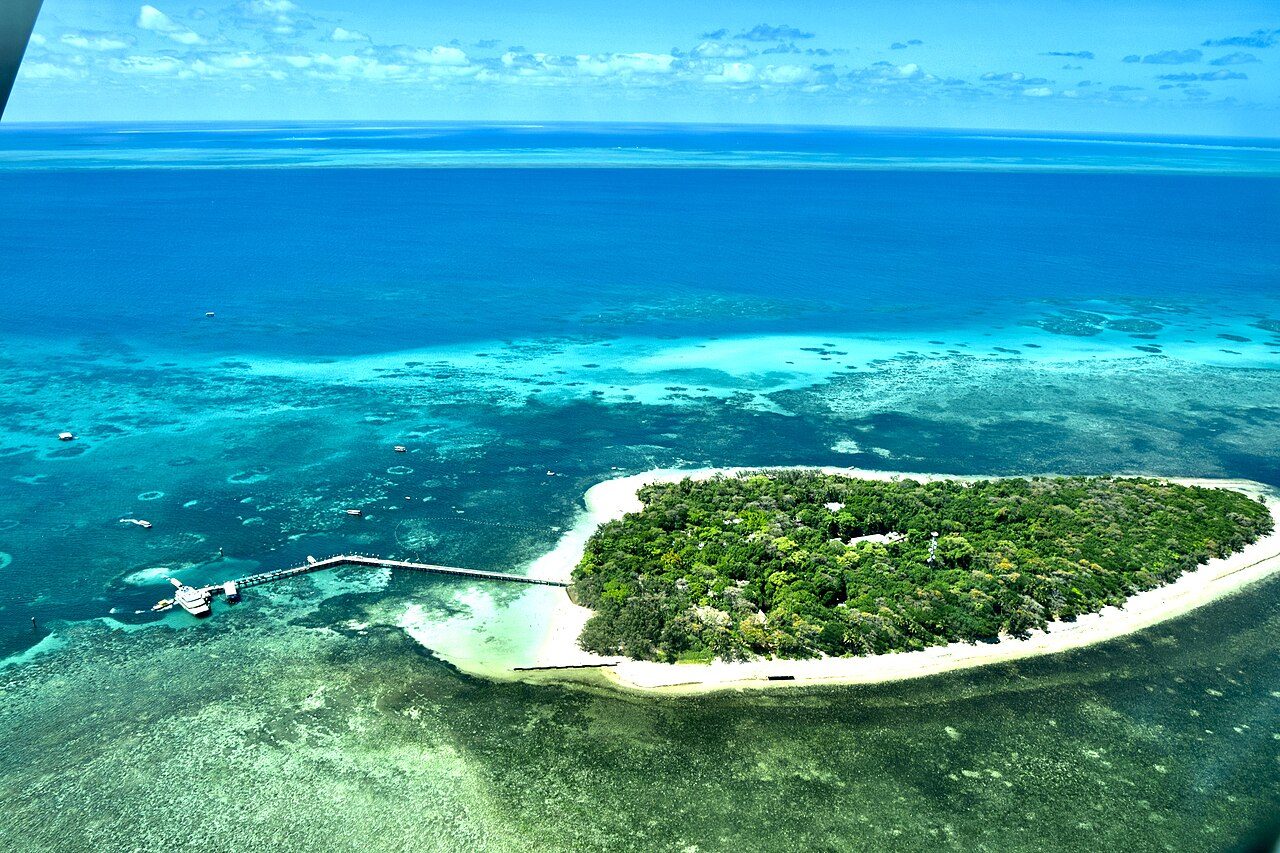 Queensland in 8 Days: The Great Barrier Reef, the Daintree, Whitsundays, K'gari and the Gold Coast