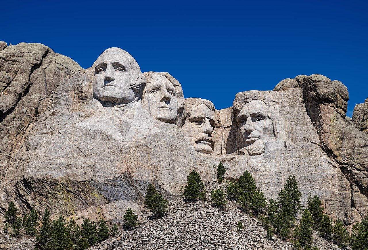 The Black Hills and Badlands: Mount Rushmore, Crazy Horse, the Badlands and Devils Tower