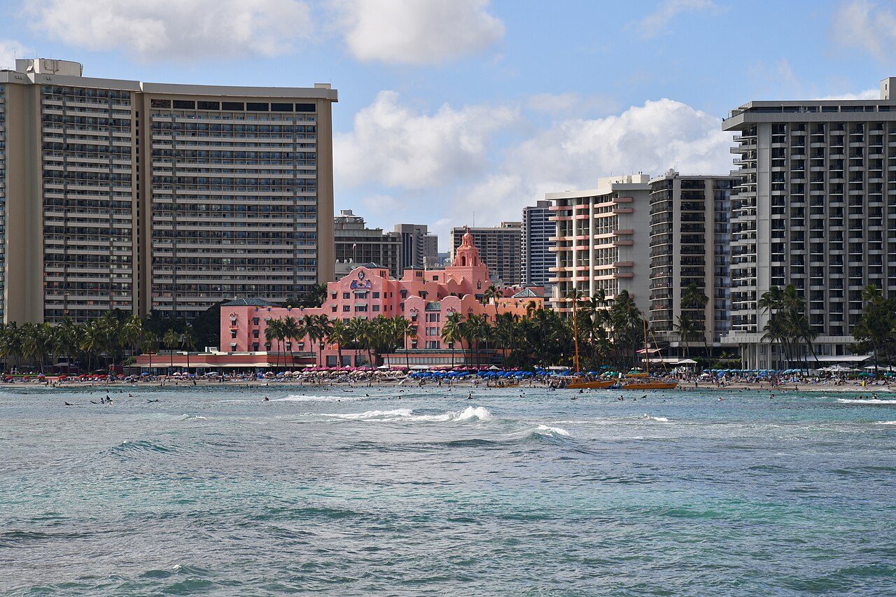Waikiki Beach