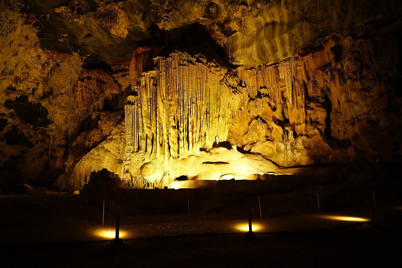 Cango Caves
