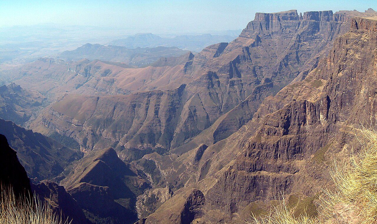 KwaZulu-Natal in 5 Days: Durban, Hluhluwe, iSimangaliso and the Drakensberg